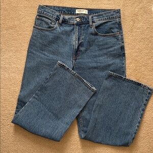 Abercrombie & Fitch 90’s Relaxed Jean High Rise